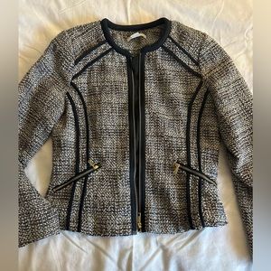 H&M Women’s Tweed Black Silver Tan Jacket with Black Trim Gold Zippers Pockets